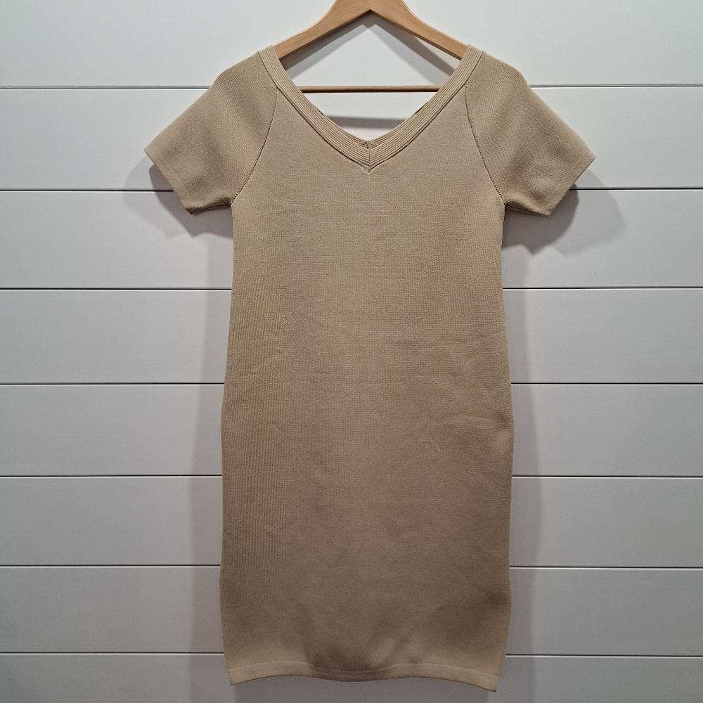 Brian Bailey Tan V-Neck Minimalist Scandi Cottage Ponte Knit Dress Womens Small